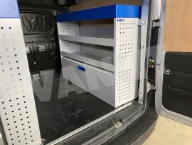 Offside van Shelving